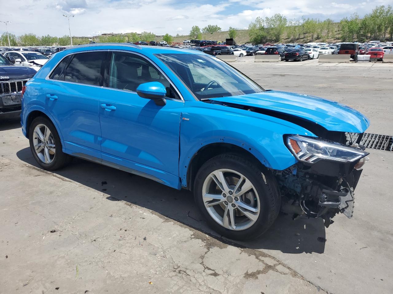 WA1FECF34L1006133  audi q3 2019 IMG 3