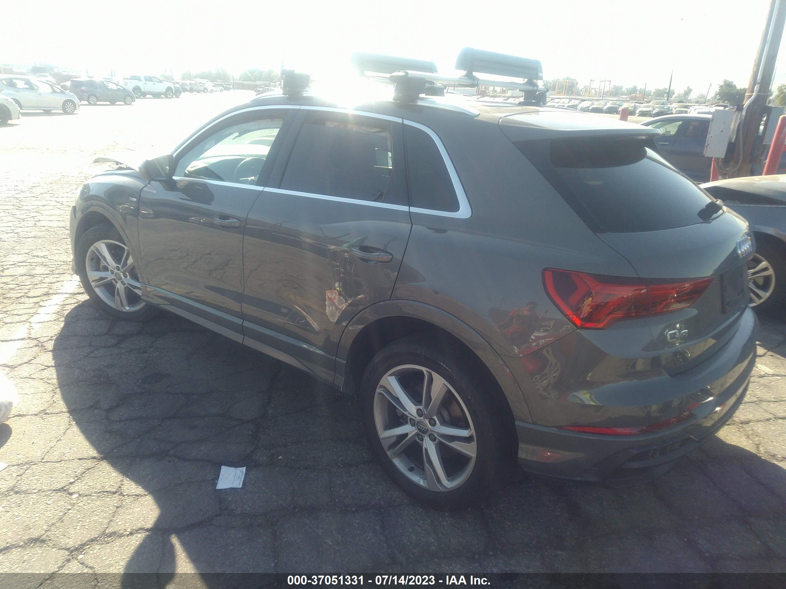 WA1DECF31M1002498  audi q3 2020 IMG 2