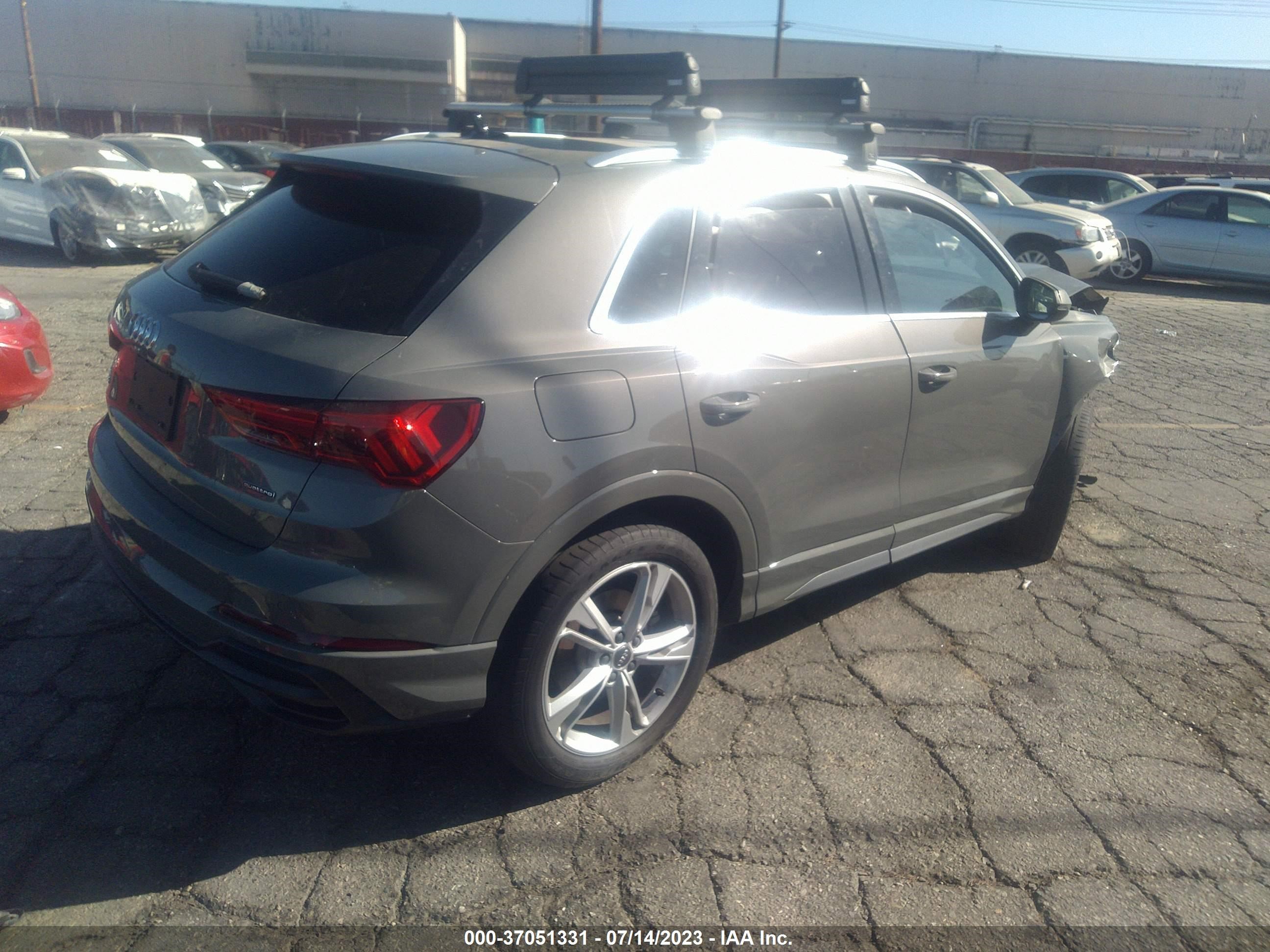 WA1DECF31M1002498  audi q3 2020 IMG 3