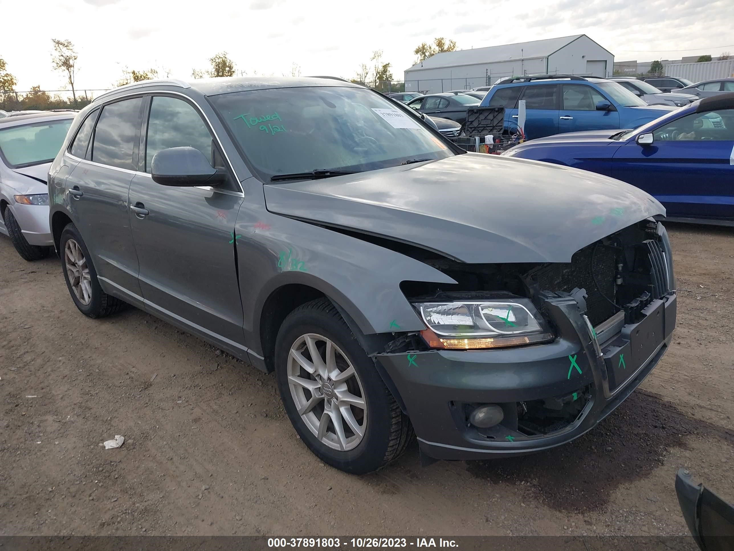 WA1CFAFP9CA055934  audi q5 2012 IMG 0