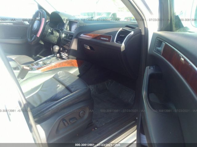 WA1LFAFP0BA116988  audi q5 2011 IMG 4