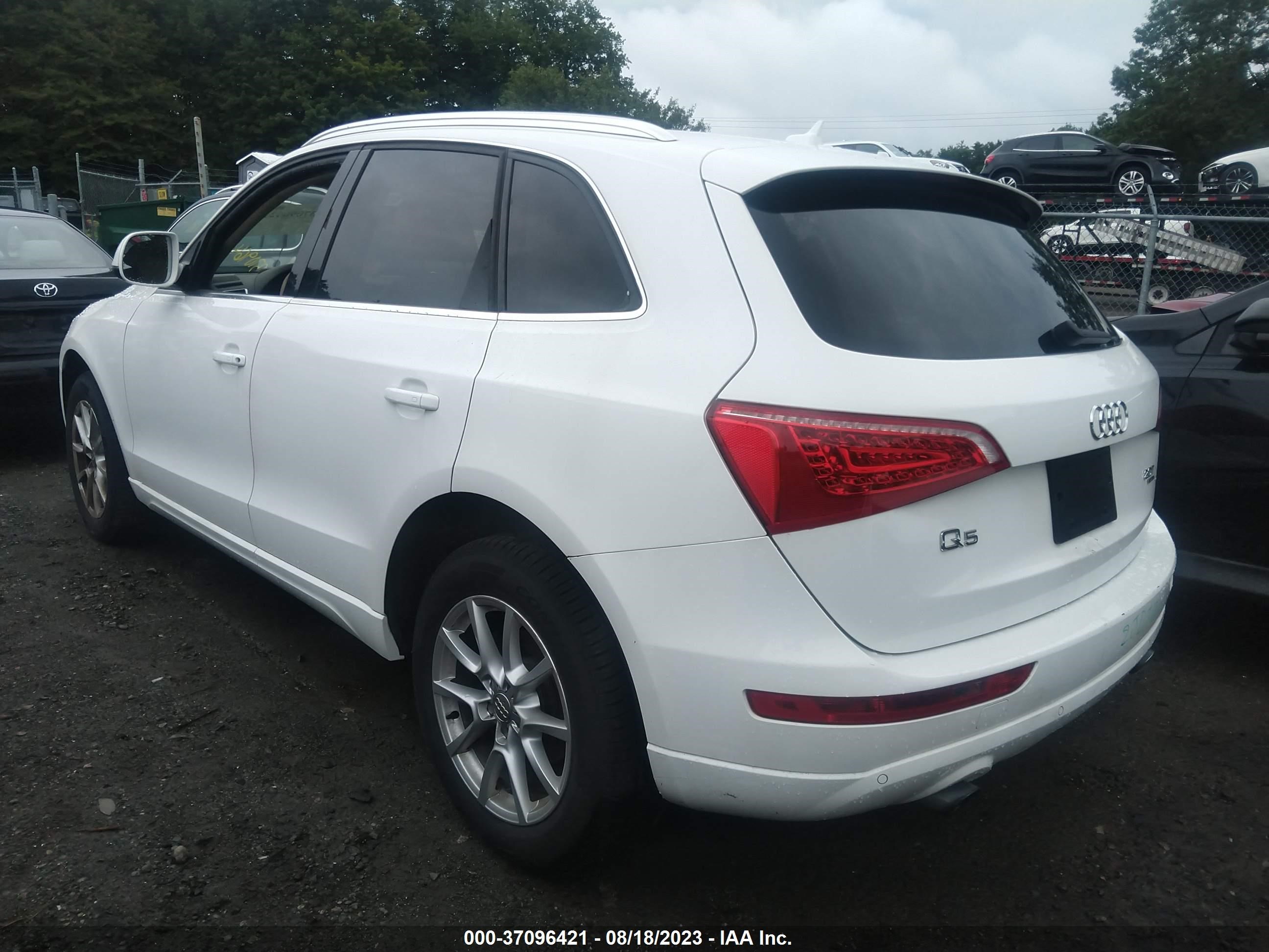 WA1LFAFPXCA076971  audi q5 2012 IMG 2