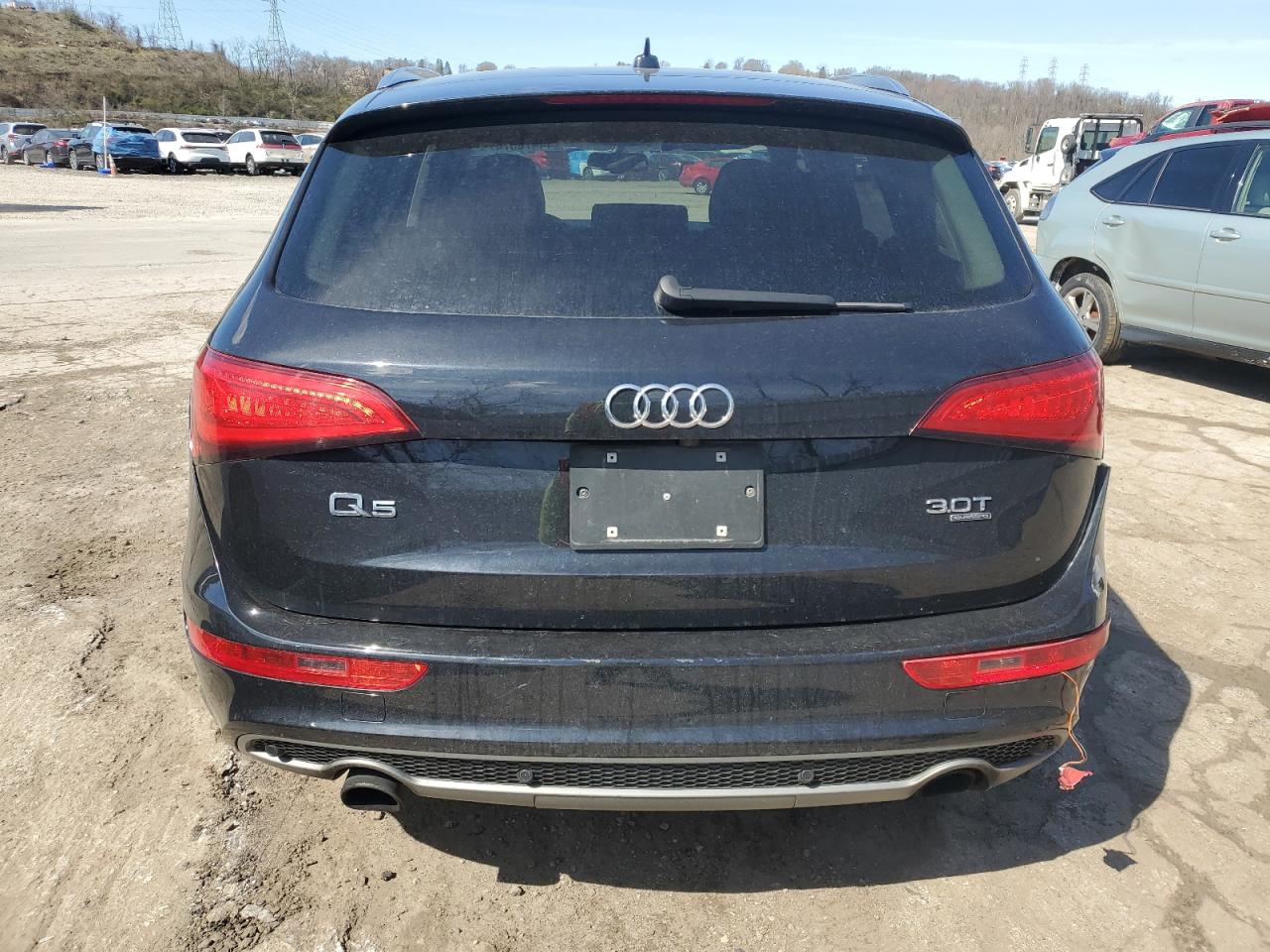 WA1DGAFP7EA027389  audi q5 2013 IMG 5