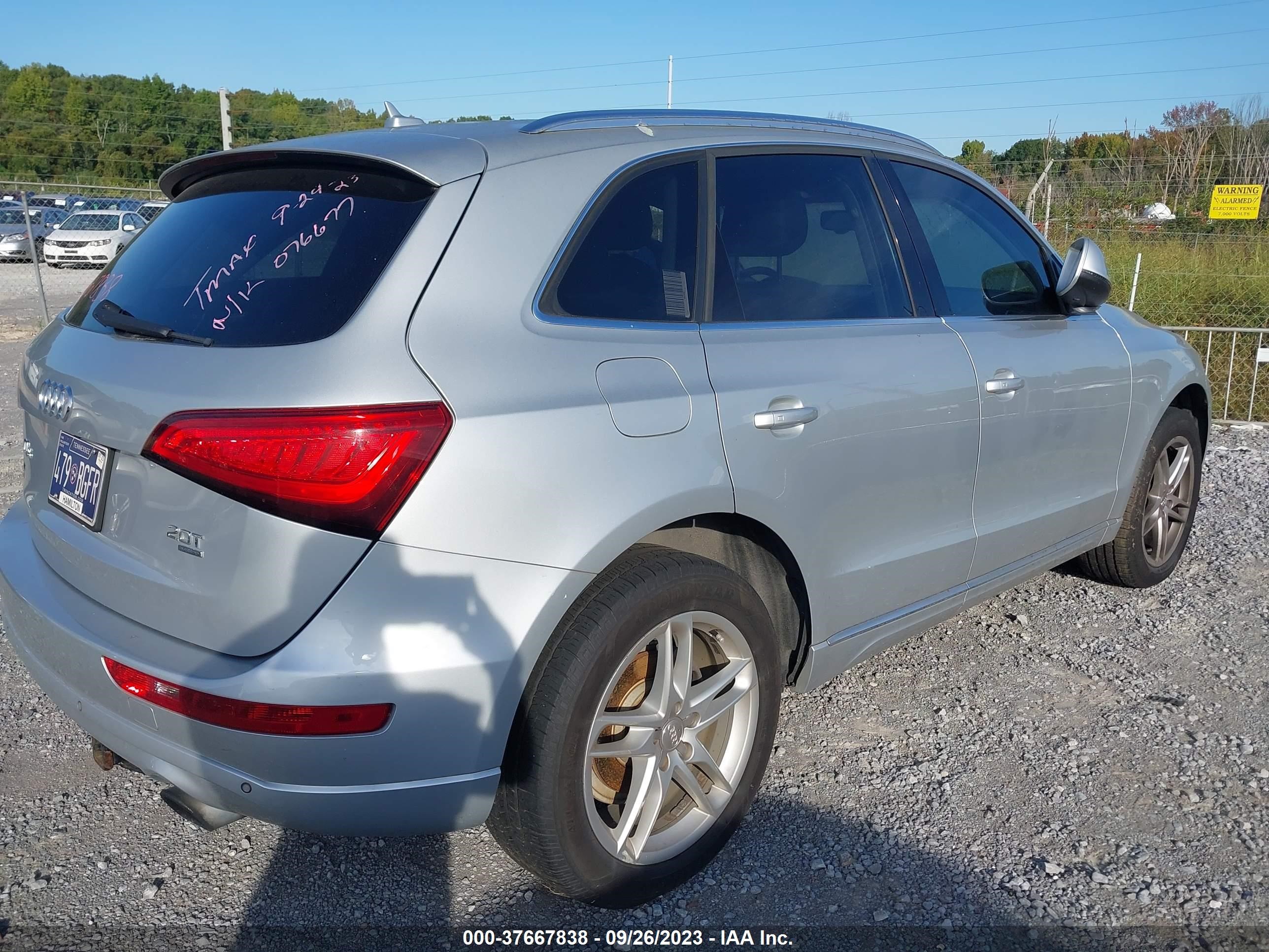 WA1LFAFP6EA076677  audi q5 2014 IMG 3