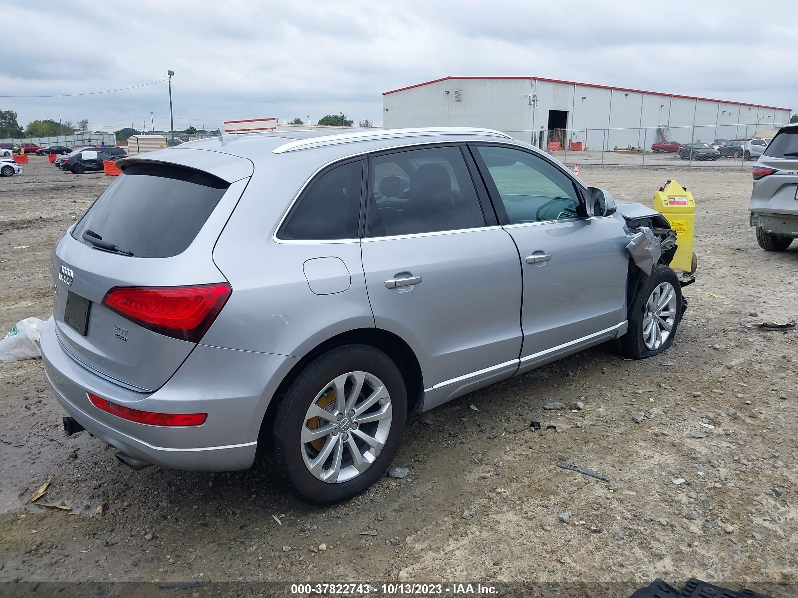 WA1C2AFP8GA051844  audi q5 2016 IMG 3