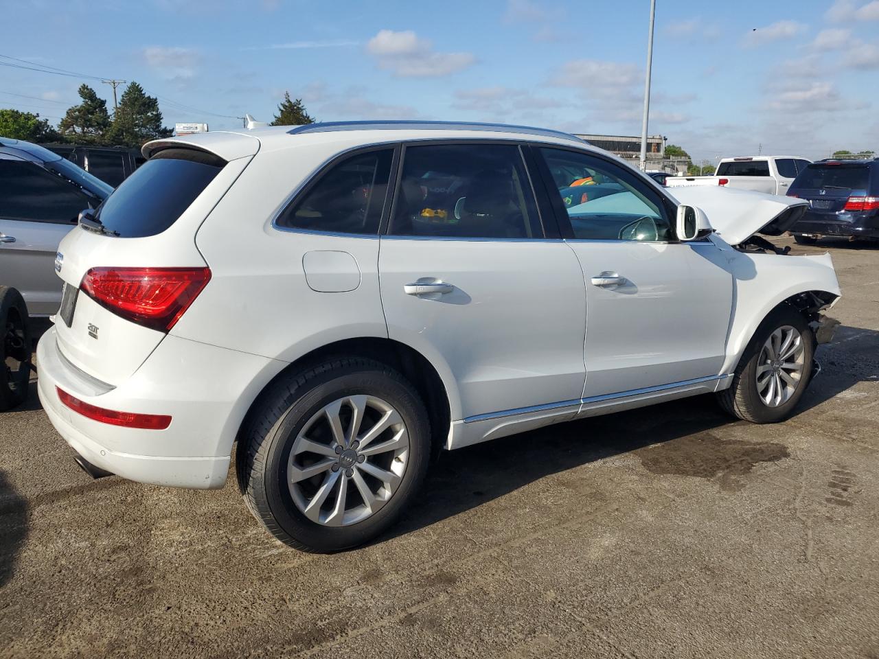 WA1LFAFP3FA089906  audi q5 2015 IMG 2