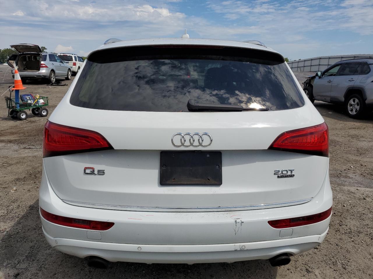 WA1LFAFP5FA104812  audi q5 2015 IMG 5