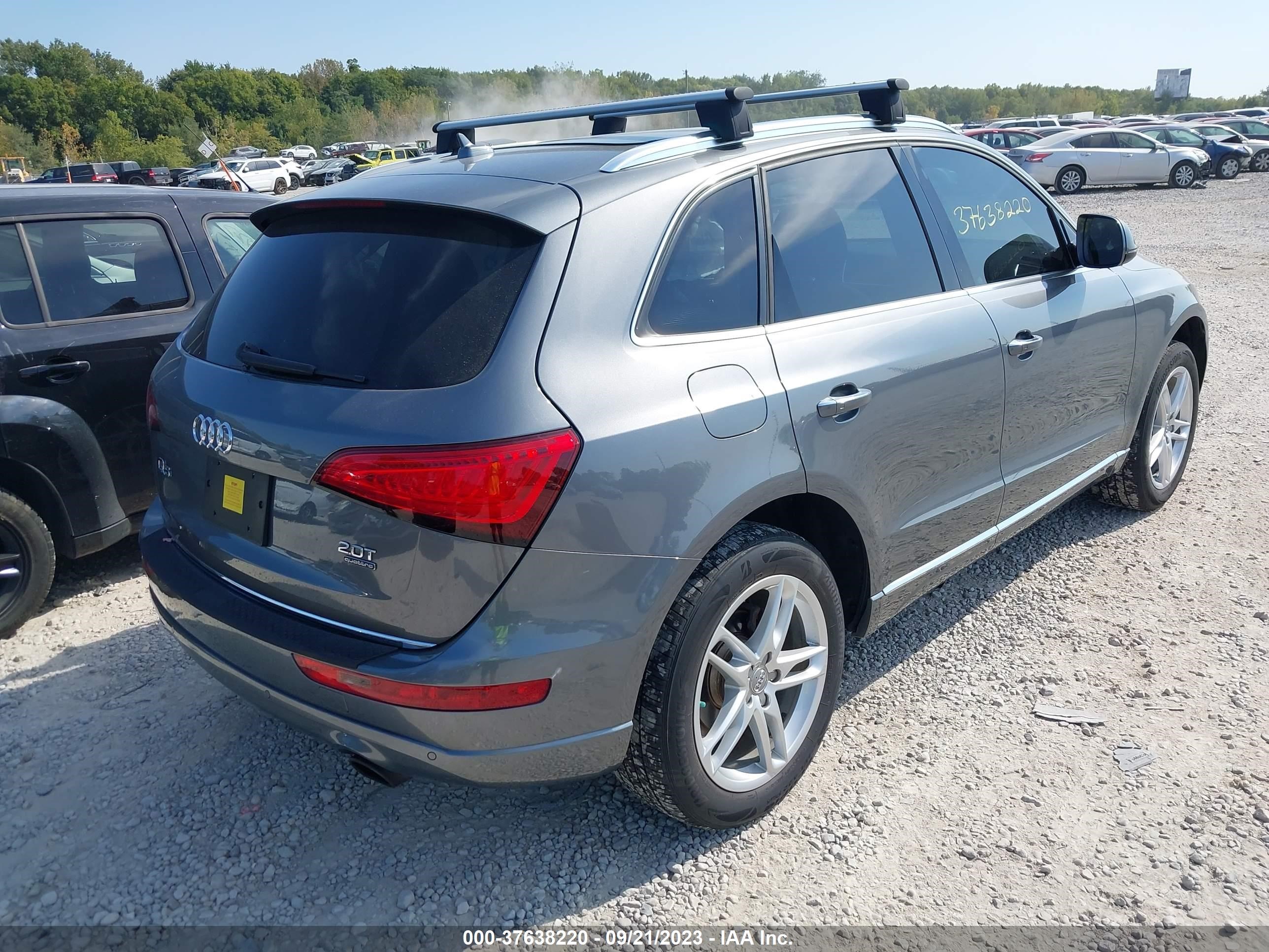 WA1LFAFP9FA130698  audi q5 2015 IMG 3