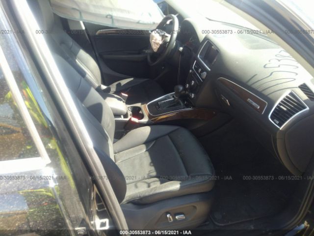 WA1C2AFP7GA031830  audi q5 2016 IMG 4