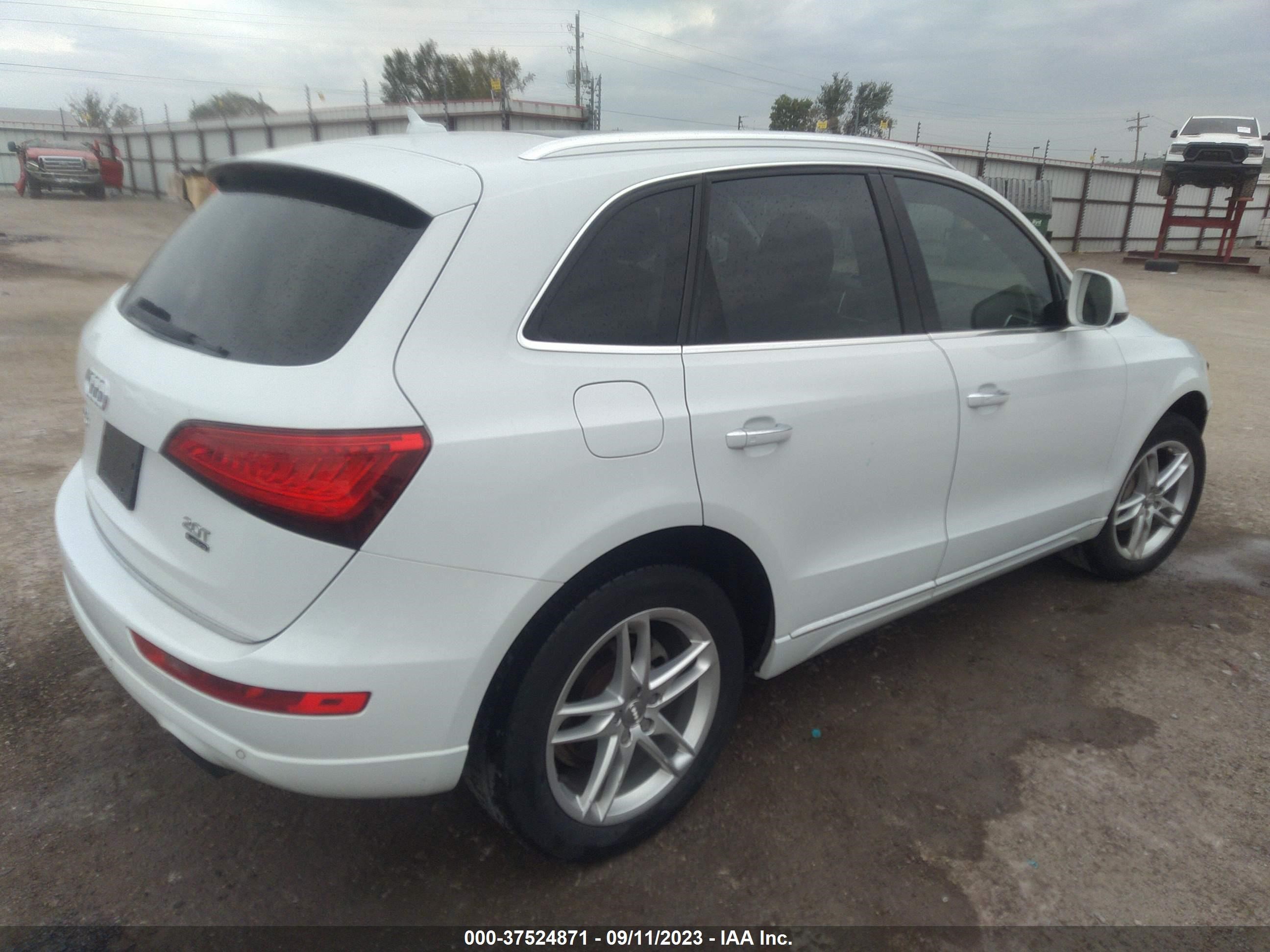 WA1L2AFP9GA147028  audi q5 2016 IMG 3