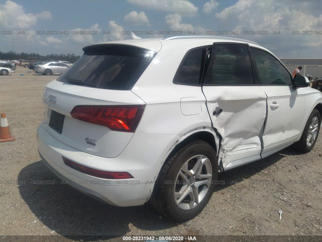 WA1ANAFY4J2013441  audi q5 2018 IMG 3