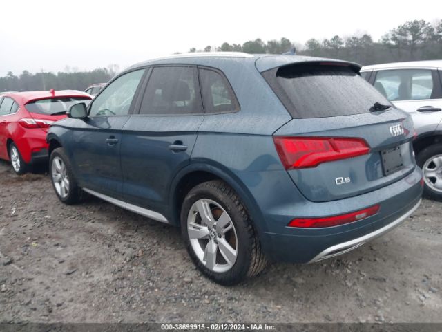 WA1ANAFY6J2014199  audi q5 2017 IMG 2