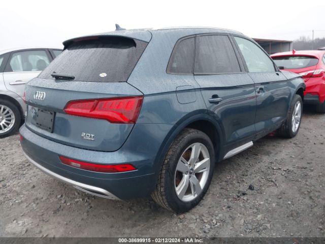 WA1ANAFY6J2014199  audi q5 2017 IMG 3