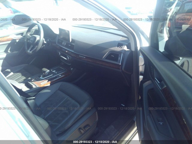 WA1ANAFY7J2085203  audi q5 2018 IMG 4