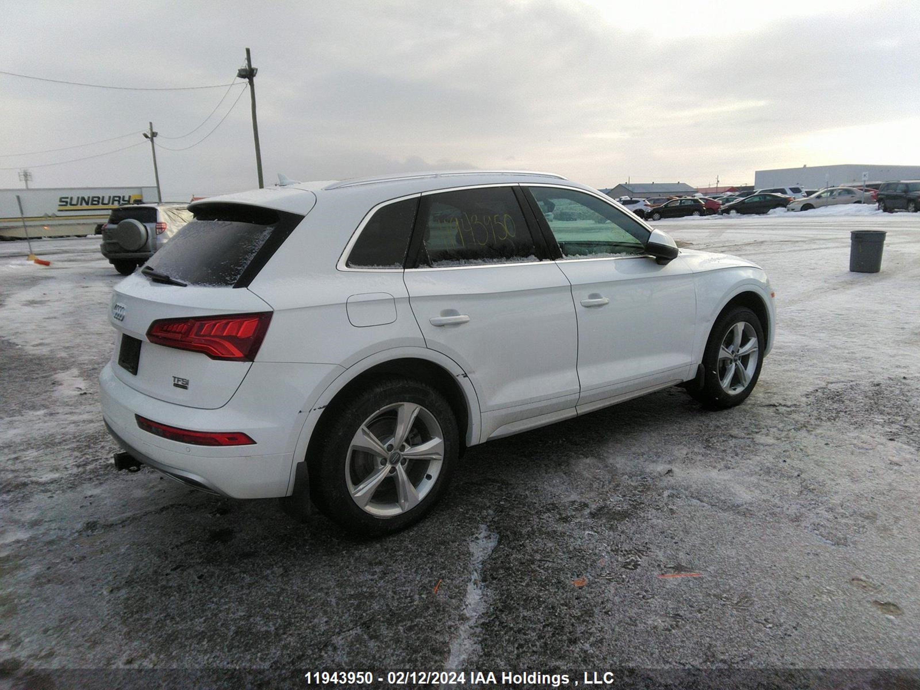 WA1BNAFY1J2024174  audi q5 2018 IMG 3