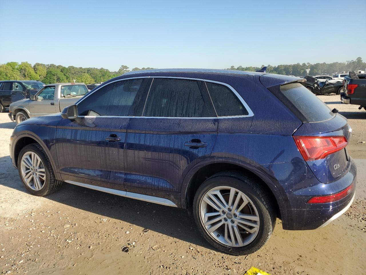 WA1BNAFY2J2004743  audi q5 2018 IMG 1