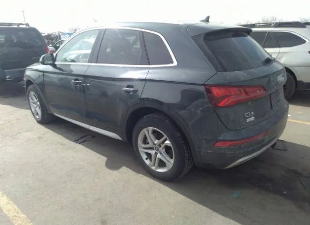 WA1BNAFY5J2036523  audi q5 2018 IMG 2