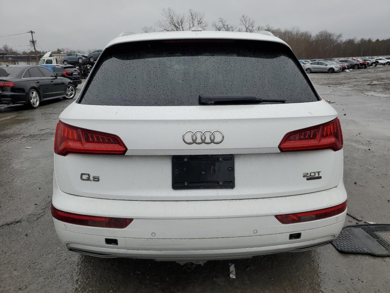 WA1BNAFY7J2107320  audi q5 2018 IMG 5