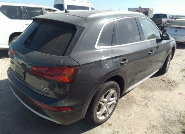 WA1BNAFY8J2055048  audi q5 2018 IMG 3