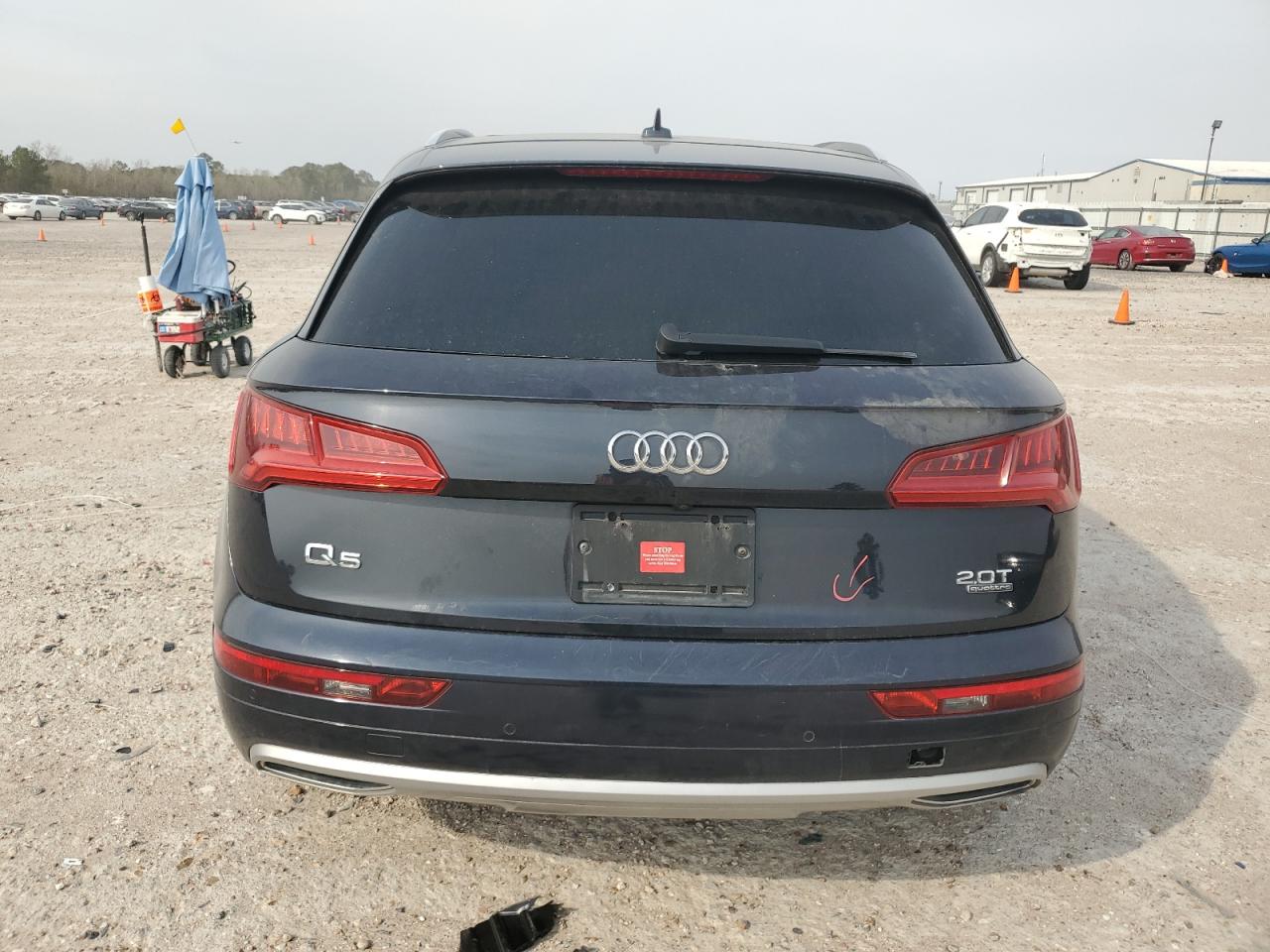 WA1BNAFY9J2018722  audi q5 2017 IMG 5