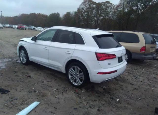 WA1BNAFY9J2022642  audi q5 2018 IMG 2