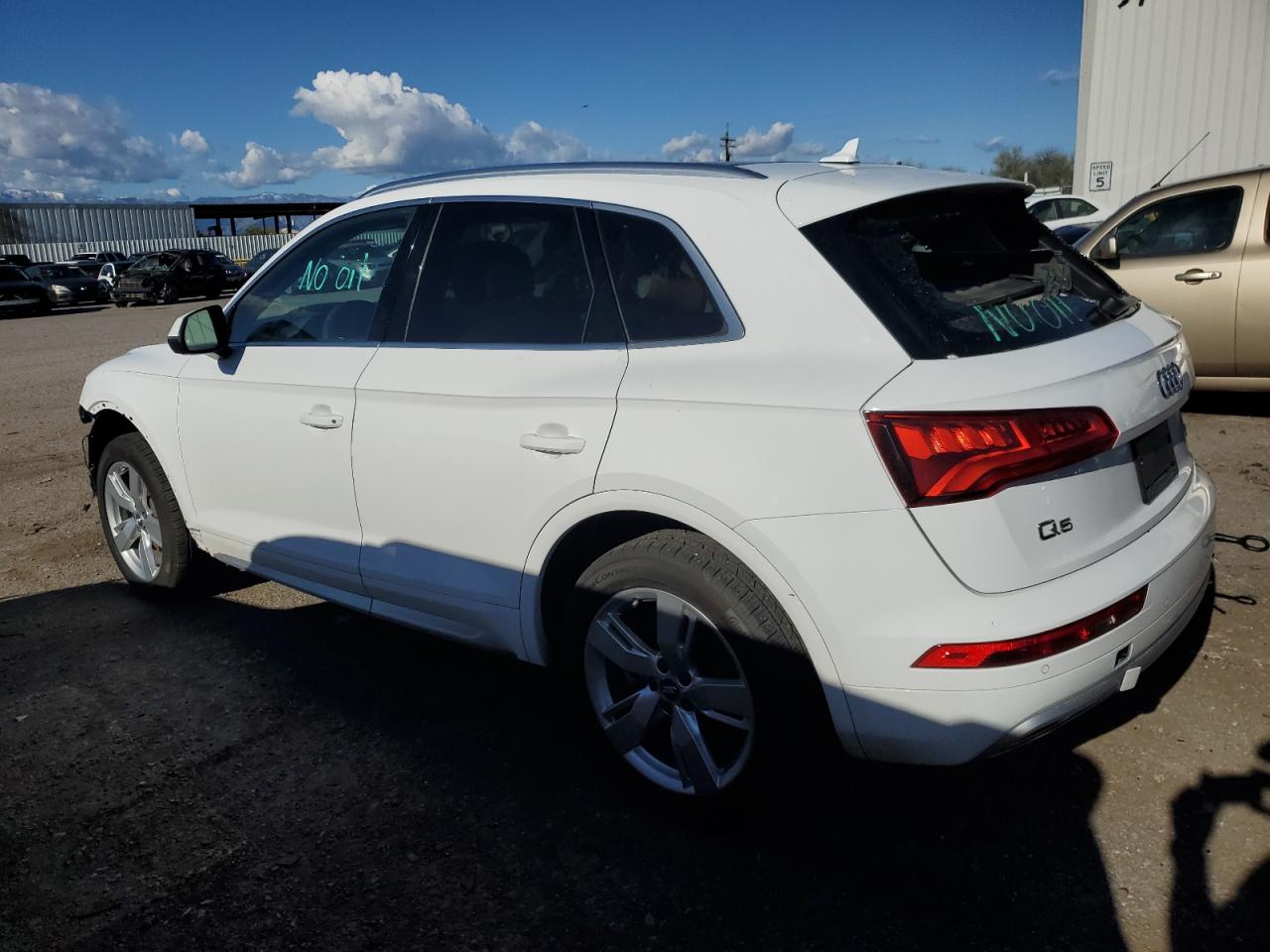 WA1BNBFY4J2067168  audi q5 2018 IMG 1