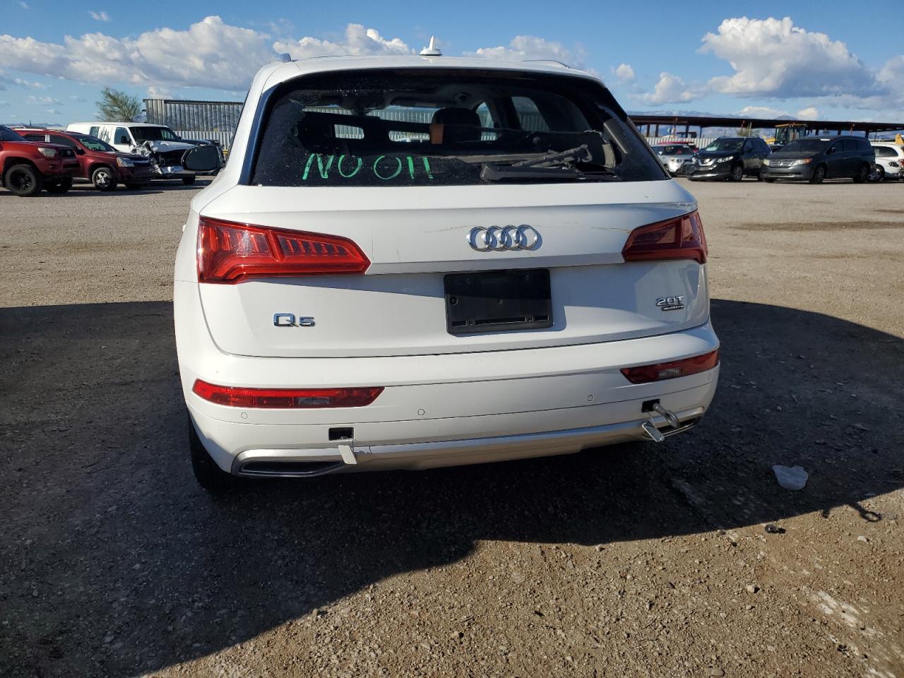 WA1BNBFY4J2067168  audi q5 2018 IMG 5