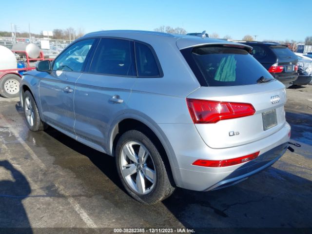 WA1ANAFY2J2211094  audi q5 2018 IMG 2