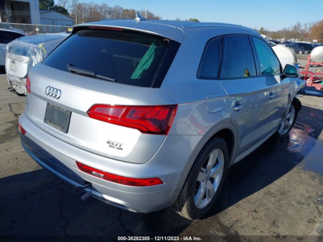 WA1ANAFY2J2211094  audi q5 2018 IMG 3