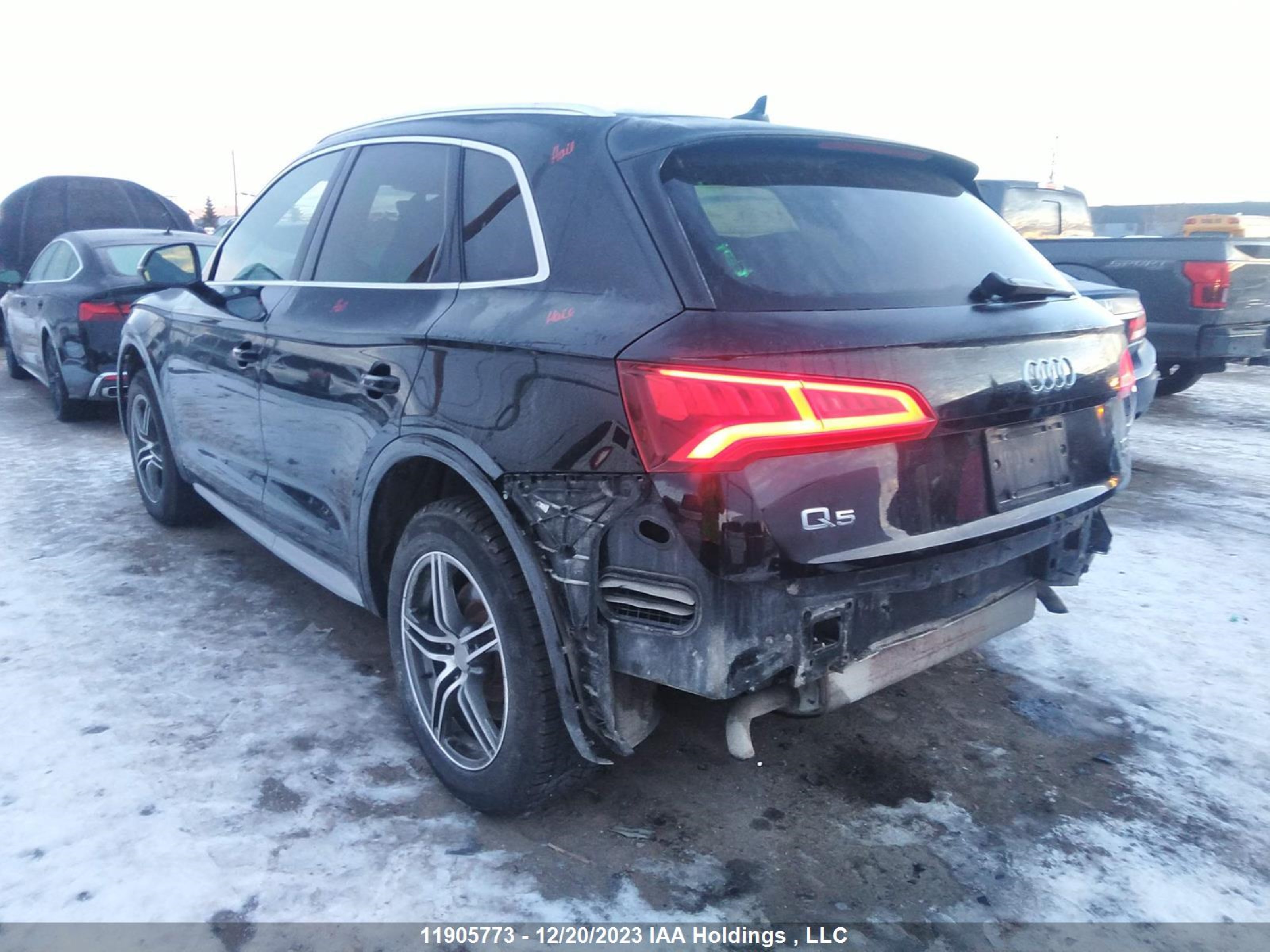 WA1ANAFY4J2213722  audi q5 2018 IMG 2