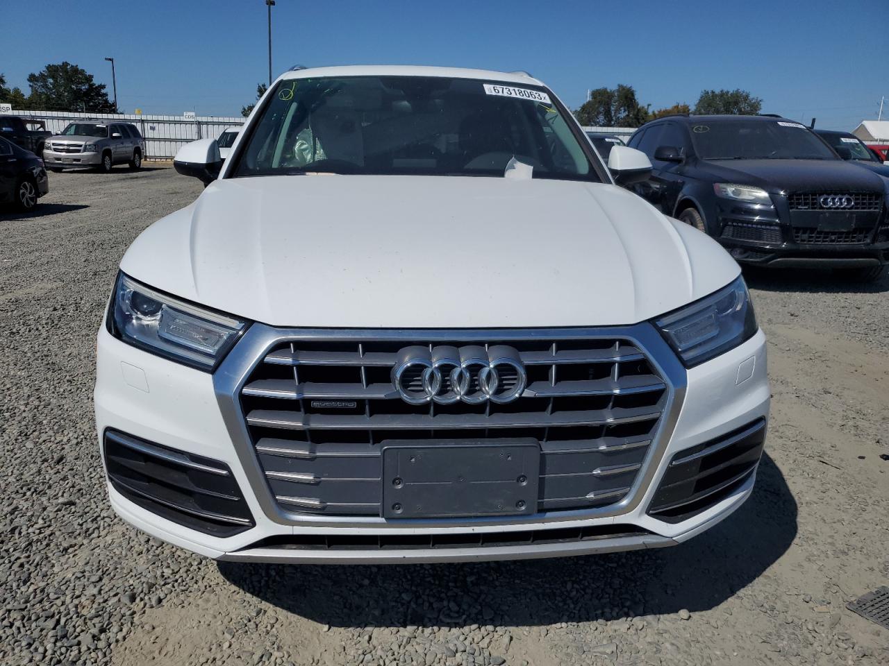 WA1ANAFY5J2171013  audi q5 2018 IMG 4