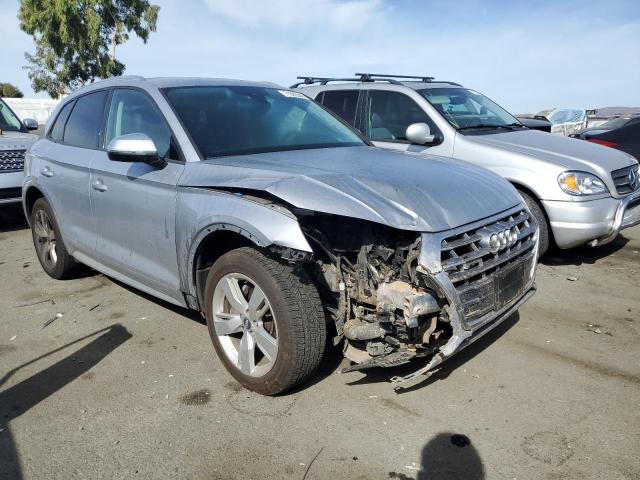 WA1ANAFY6J2194283  audi q5 2018 IMG 3