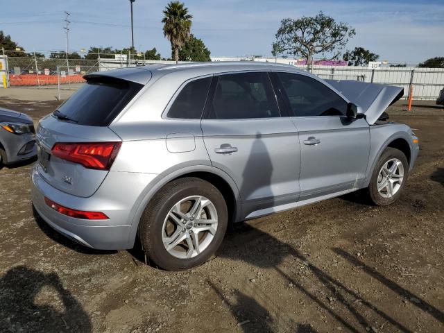 WA1BNAFY0J2154060  audi q5 2018 IMG 2