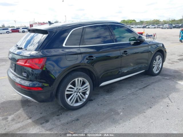 WA1BNAFY1J2125828  audi q5 2018 IMG 3