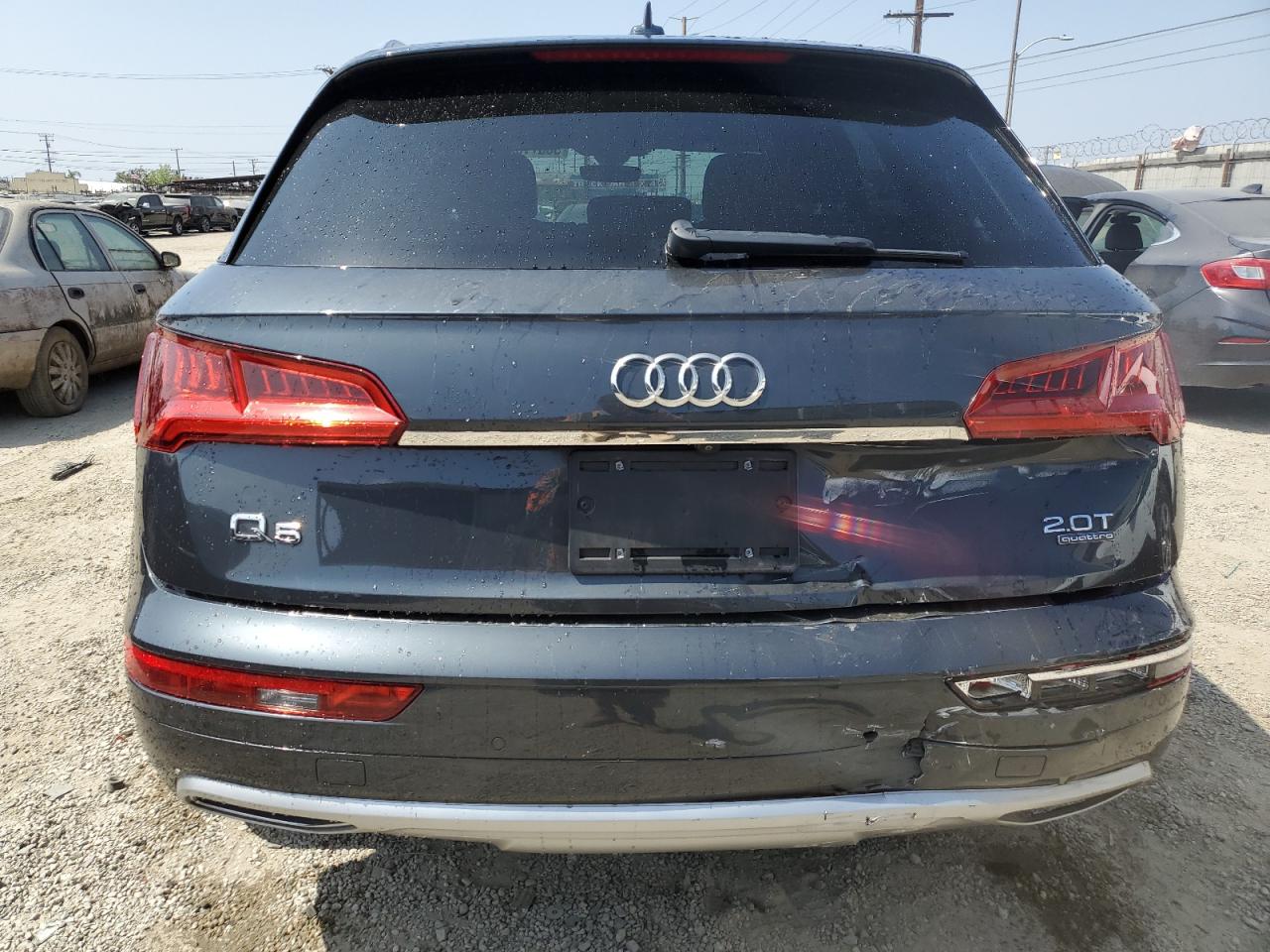 WA1BNAFY5J2146259  audi q5 2018 IMG 5