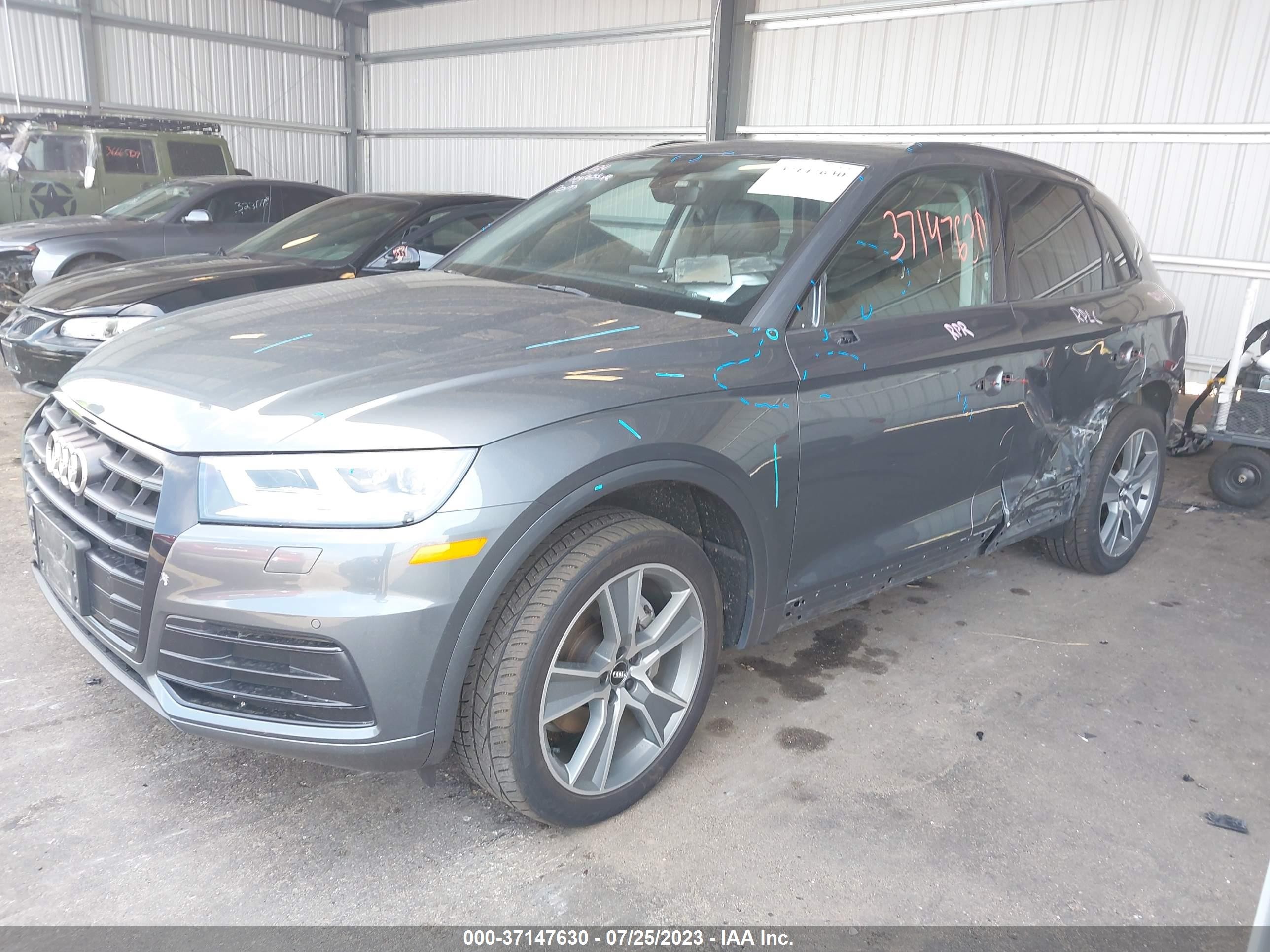 WA1BNAFY5K2042503  audi q5 2018 IMG 1