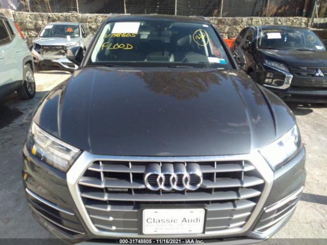 WA1BNAFY6J2206582  audi q5 2018 IMG 5