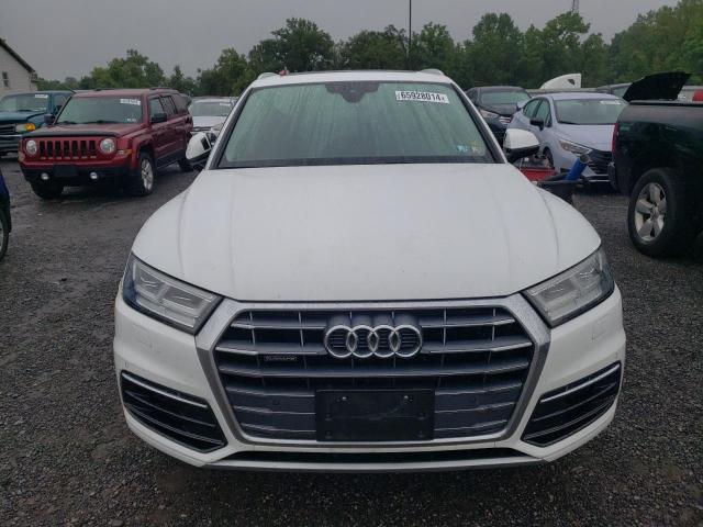 WA1BNAFY7J2220040  audi q5 2018 IMG 4