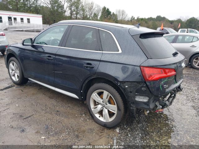 WA1BNAFY7K2031535  audi q5 2019 IMG 2