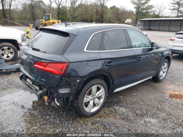 WA1BNAFY7K2031535  audi q5 2019 IMG 3