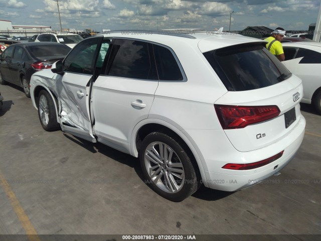 WA1BNAFY8J2174511  audi q5 2018 IMG 2