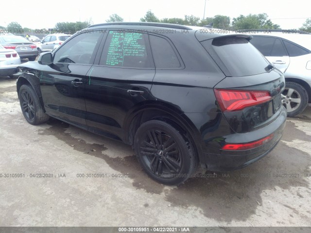 WA1BNAFY9J2106153  audi q5 2018 IMG 2