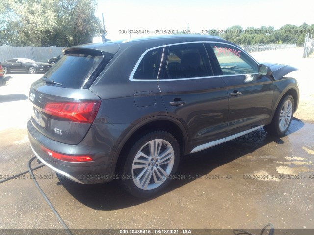 WA1CNBFY0J2118900  audi q5 2018 IMG 3