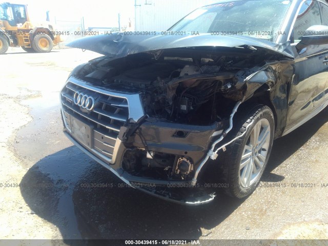 WA1CNBFY0J2118900  audi q5 2018 IMG 5