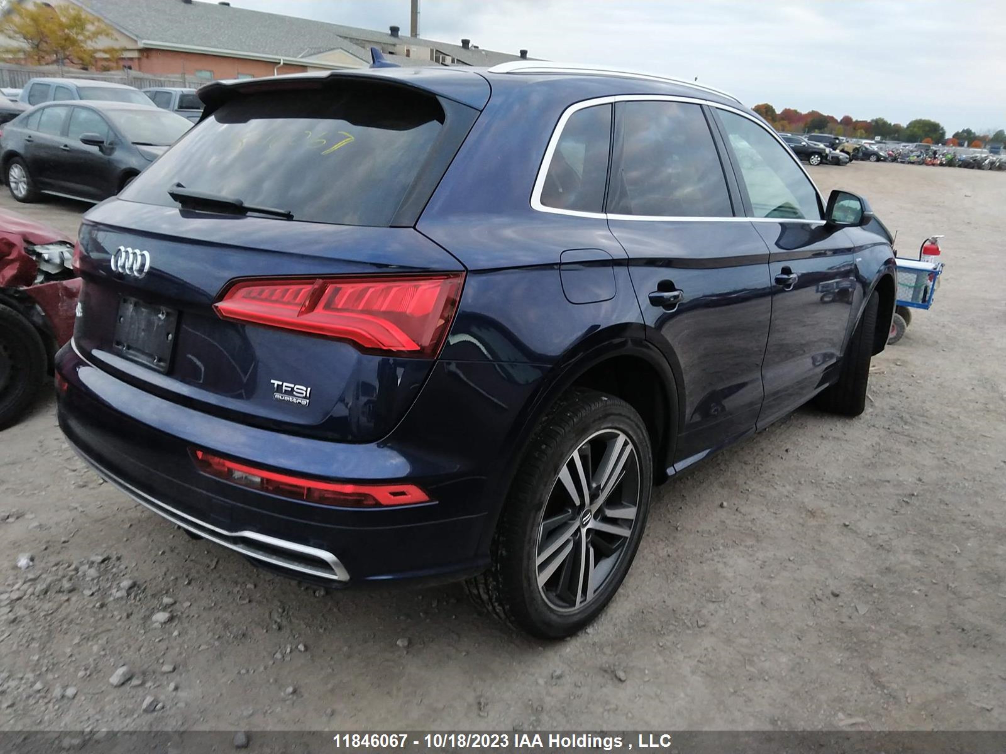 WA1FNAFY7J2199868  audi q5 2018 IMG 3