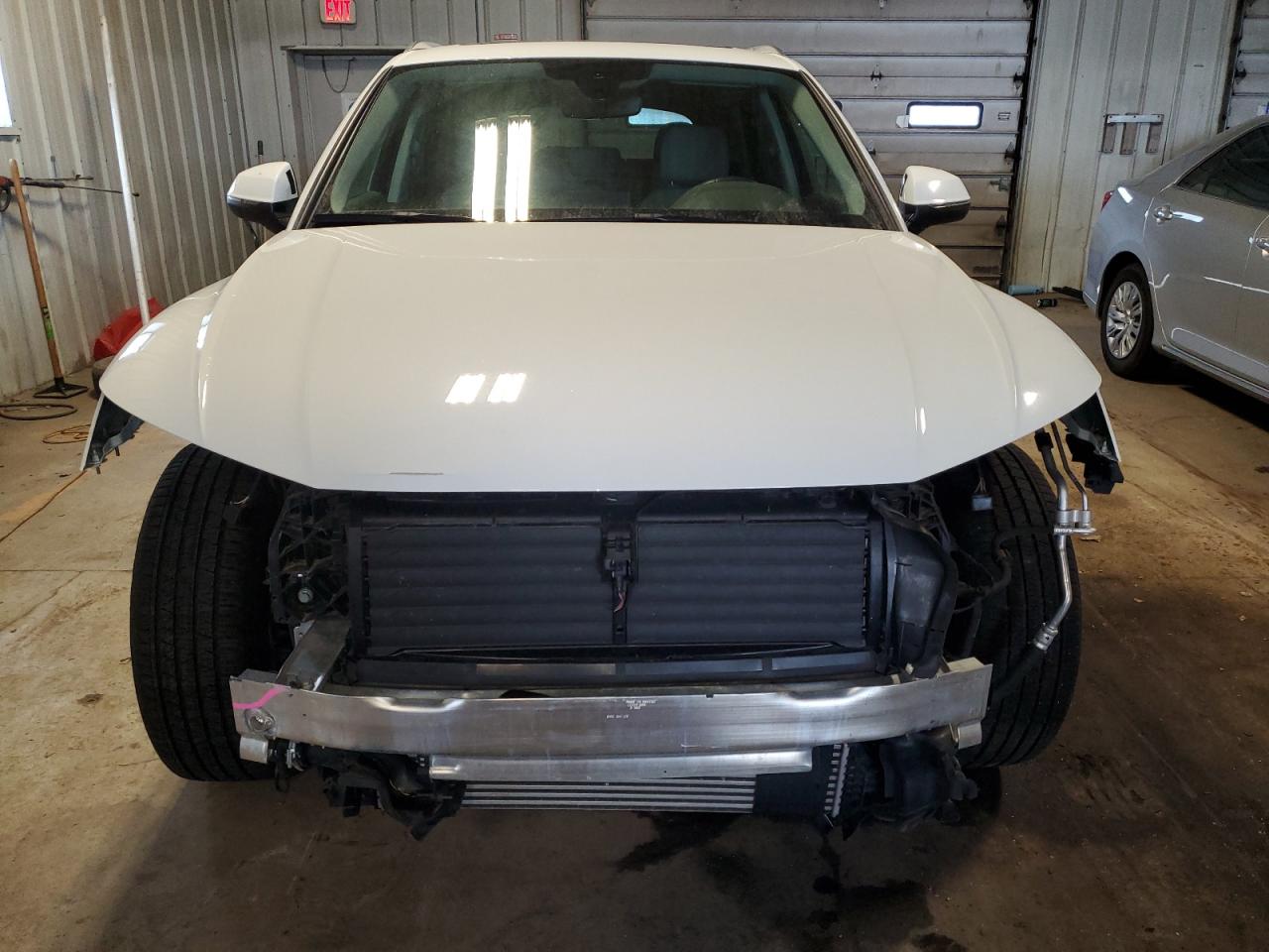 WA1ANAFY3K2116836  audi q5 2019 IMG 4