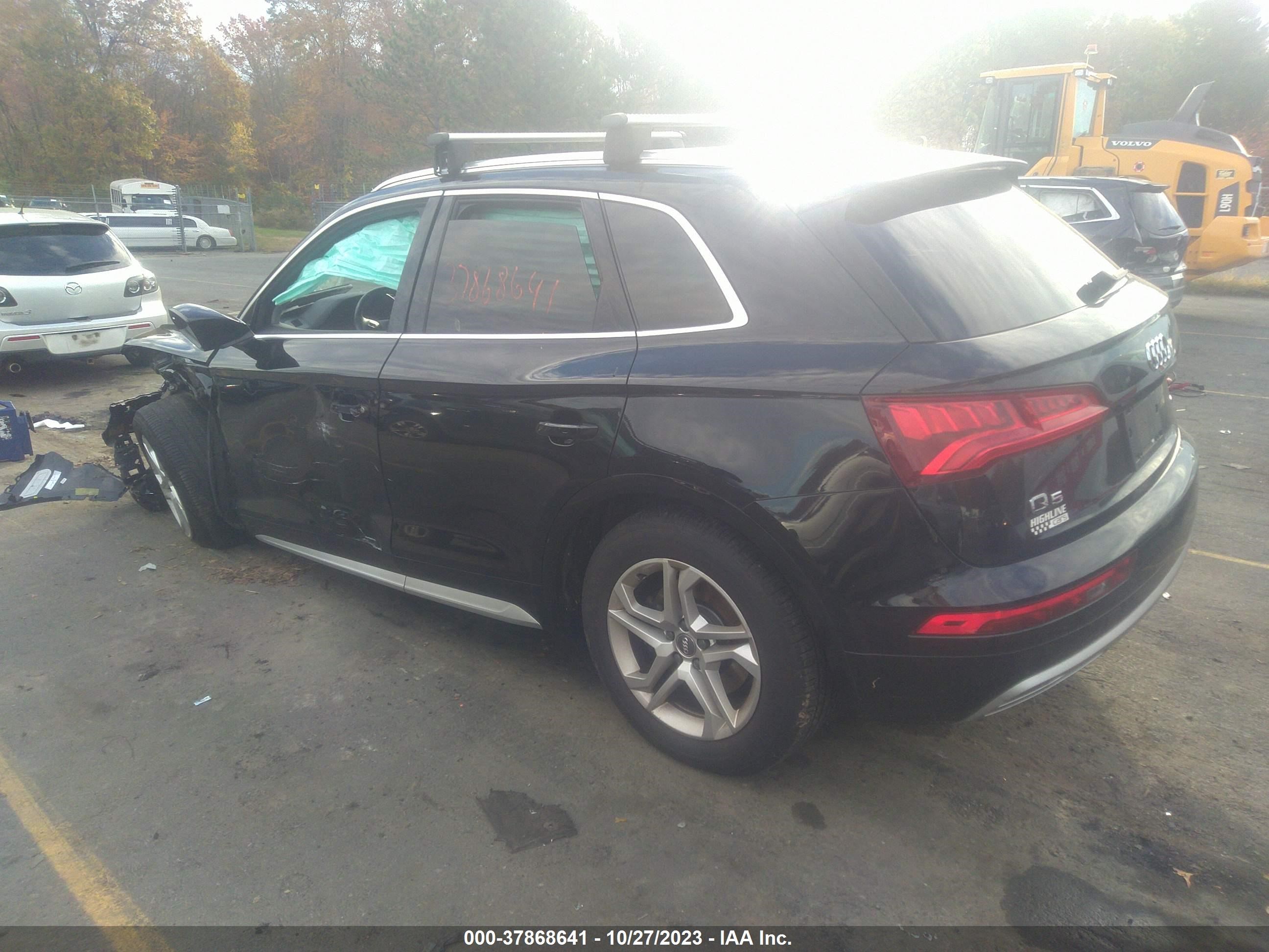 WA1ANAFY3K2126699  audi q5 2019 IMG 2