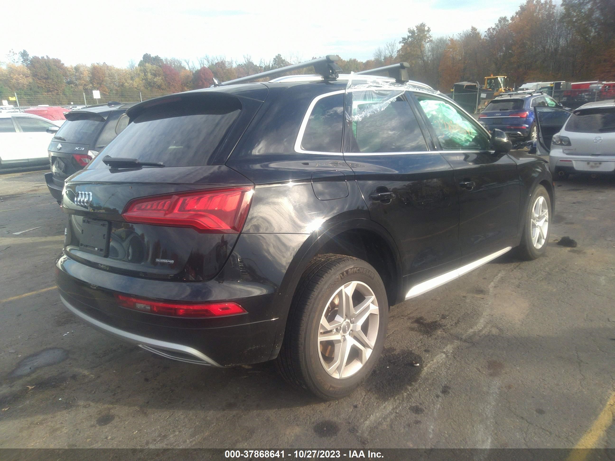 WA1ANAFY3K2126699  audi q5 2019 IMG 3