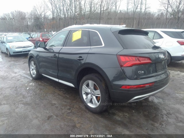 WA1ANAFY6K2073402  audi q5 2019 IMG 2