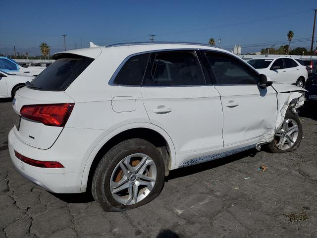 WA1ANAFY6K2074615  audi q5 2019 IMG 2